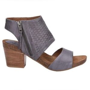 Sofft Women's Milan Ankle Cuff Sandals Sz 6